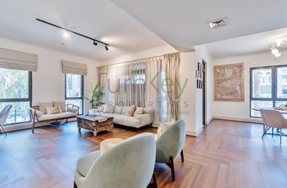 Apartment - 3 Bedrooms - 5 Bathrooms for sale in Yansoon 1 - Yansoon - Old Town - Downtown Dubai - Dubai