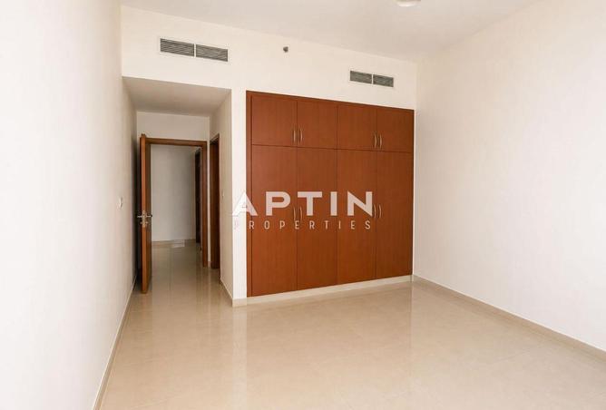 1 BHK | 1 Bath | Balcony | Semi-Open Kitchen |DLRC