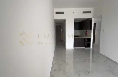 شقة - 2 غرف نوم - 3 حمامات للبيع في جولدن دريم برج 1 - منطقة 18 - قرية جميرا الدائرية - دبي