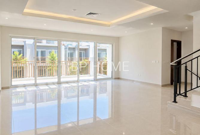 Corner Unit | Spacious Area | Damac Hills 4BHK photo 2
