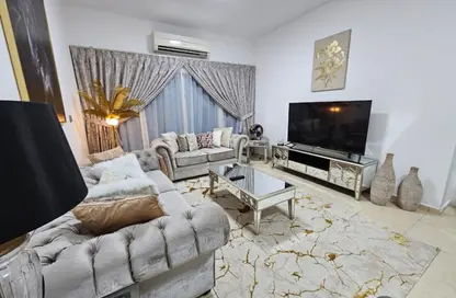 Apartment - 3 Bedrooms - 3 Bathrooms for rent in Al Khan Corniche - Al Khan - Sharjah