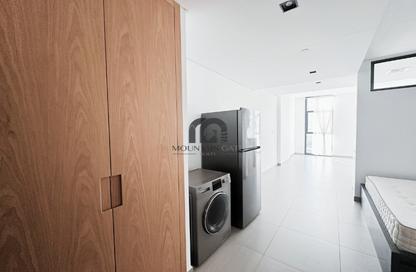 Apartment - Studio - 1 Bathroom for rent in Souks Residential - Al Mamsha - Muwaileh - Sharjah