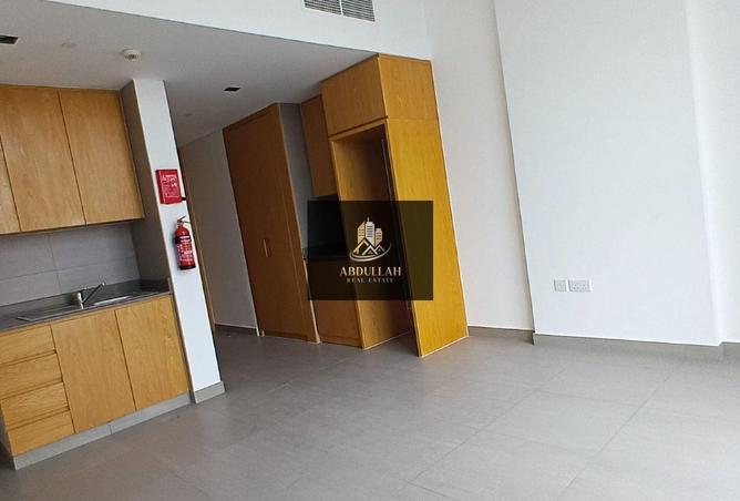 84882098 - Property Image 3