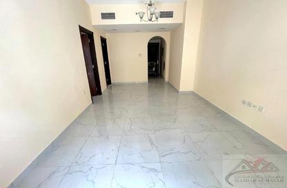 Apartment - 1 Bedroom - 2 Bathrooms for rent in Muwaileh 29 Building - Muwaileh - Sharjah