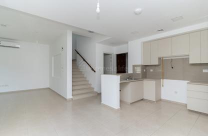 Townhouse - 3 - 3 for rent in Hayat Townhouses - Town Square - Dubai