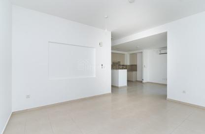 Townhouse - 3 - 3 for rent in Hayat Townhouses - Town Square - Dubai