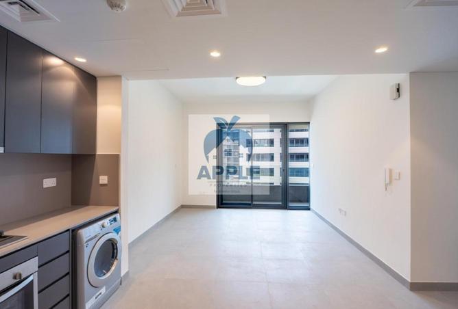 131111215 - Property Image 2