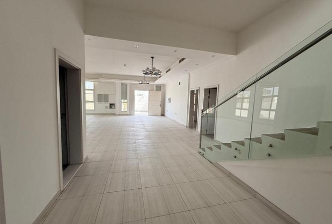89211530 - Property Image 3