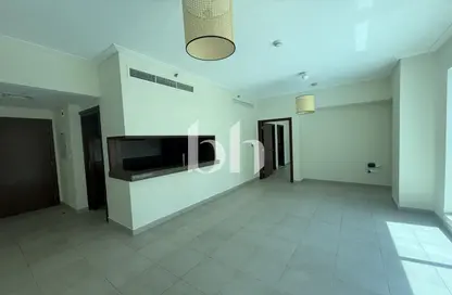 Apartment - 2 Bedrooms - 3 Bathrooms for rent in Delphine Tower - Marina Promenade - Dubai Marina - Dubai