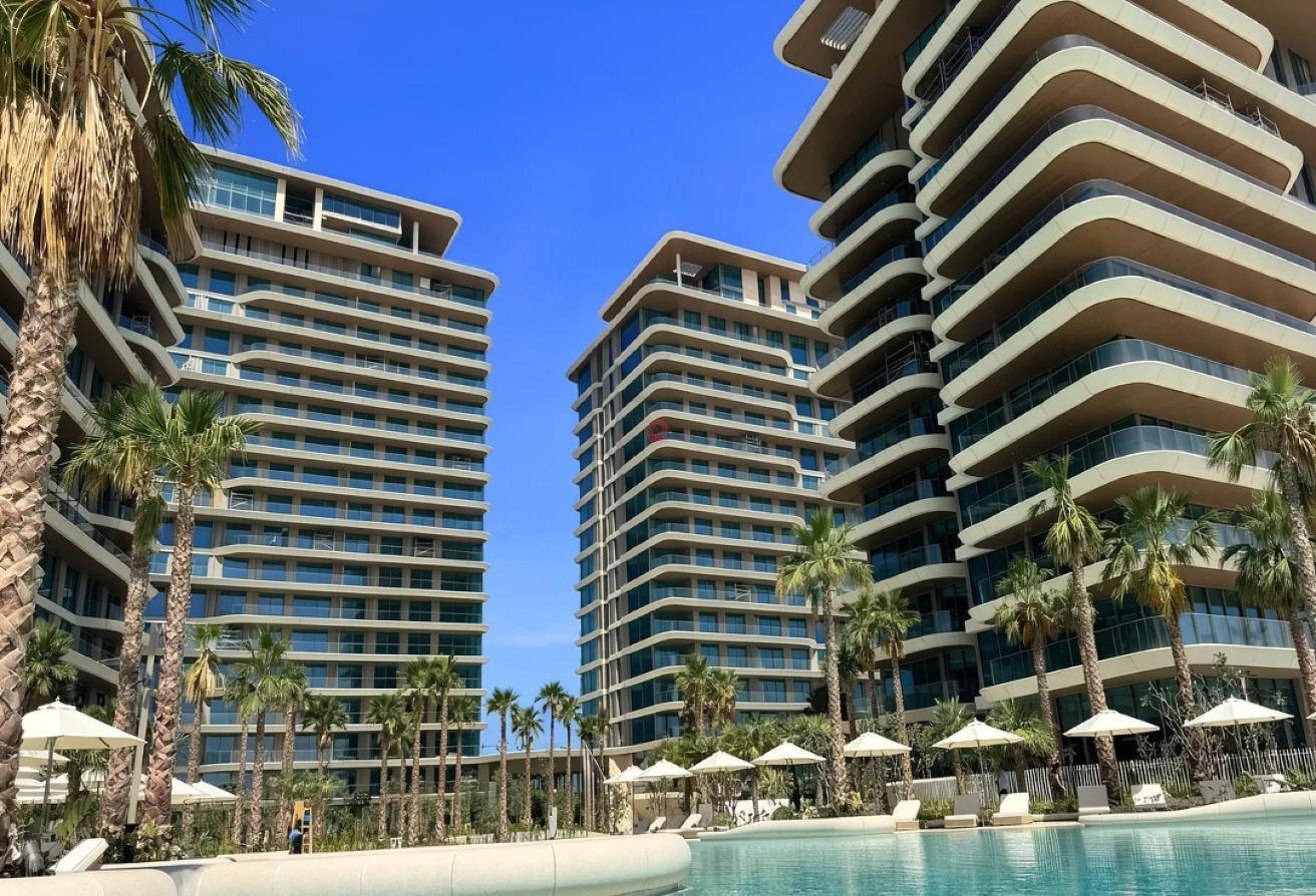 Multiple options | Full Palm View | 2BD+Maid photo 2