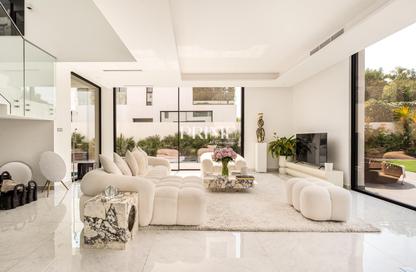 Villa - 5 Bedrooms - 6 Bathrooms for rent in Chorisia 2 Villas - Al Barari - Dubai Villa - 5 Bedrooms - 6 Bathrooms for rent in Chorisia 2 Villas - Al Barari - Dubai