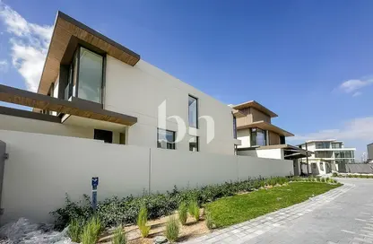 Villa - 3 Bedrooms - 4 Bathrooms for rent in Nad Al Sheba Gardens 2 - Nad Al Sheba Gardens - Nad Al Sheba - Dubai