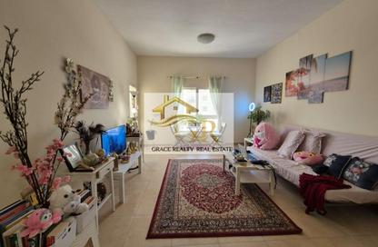 Apartment - 1 Bedroom - 2 Bathrooms for rent in Al Thamam 12 - Al Thamam - Remraam - Dubai