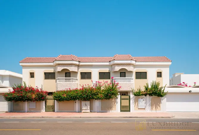 155066621 - Property Image 2