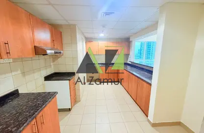 Apartment - 2 Bedrooms - 3 Bathrooms for rent in Golf Towers - The Views - Dubai
