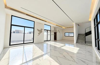 Villa - 5 - 7 for rent in Al Aweer 1 - Al Aweer - Dubai