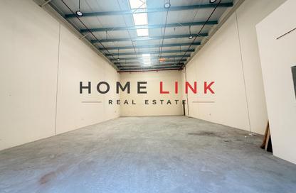 Warehouse - Studio - 1 for rent in Emirates Industrial City - Sharjah