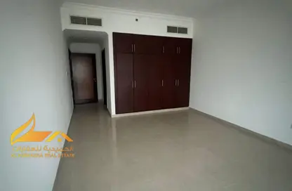 شقة - غرفة نوم - 2 حمامات للبيع في برج كونكر - شارع الشيخ مكتوم بن راشد - عجمان