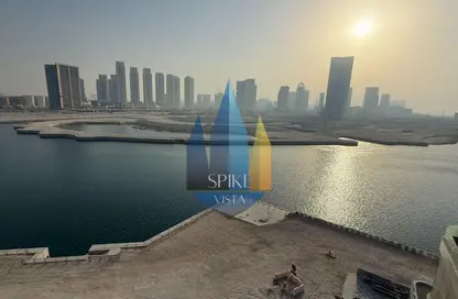 شقة - 4 غرف نوم - 5 حمامات للايجار في راديانت سكوير - مدينة الأضواء - جزيرة الريم - أبوظبي شقة - 4 غرف نوم - 5 حمامات للايجار في راديانت سكوير - مدينة الأضواء - جزيرة الريم - أبوظبي