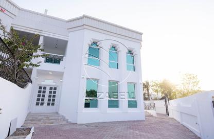 Villa - 5 Bedrooms - 7 Bathrooms for rent in Mushrif Gardens - Al Mushrif - Abu Dhabi