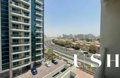شقة - 2 غرف نوم - 2 حمامات للبيع في برج التنس - مدينة دبي الرياضية - دبي