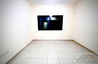 Apartment - 2 Bedrooms - 2 Bathrooms for rent in SG Muwaileh Building - Muwaileh - Sharjah
