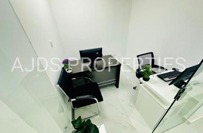Office Space - Studio - 1 Bathroom for rent in Reem Residency - Al Karama - Dubai