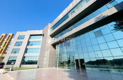 Office Space - Studio - 2 Bathrooms for rent in Schon Business Park - Dubai Investment Park (DIP) - Dubai