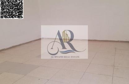 Labor Camp - Studio - 7+ Bathrooms for rent in Ali Mousa Building - Al Sajaa Industrial - Al Sajaa - Sharjah