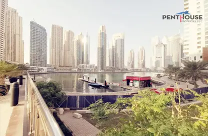 شقة - 2 غرف نوم - 2 حمامات للايجار في مارينا فيو  A برج - مارينا فيو - دبي مارينا - دبي