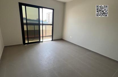 Whole Building - 7+ - 7+ for sale in Al Jurf Industrial 2 - Al Jurf Industrial - Ajman