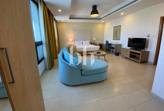 74244115 - Property Image 3