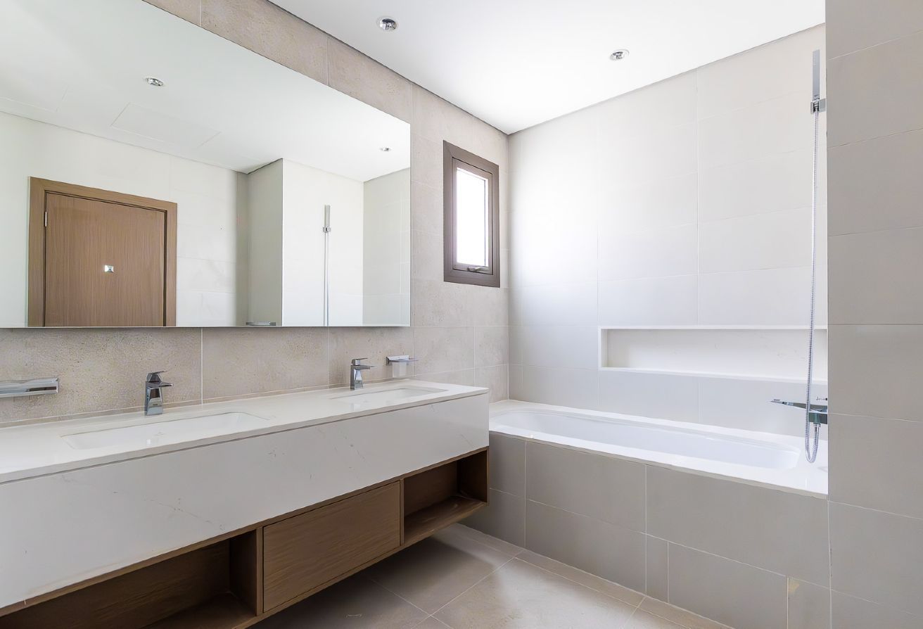 6 bedroom villa in District One Phase III, Mohammed Bin Rashid City: 12