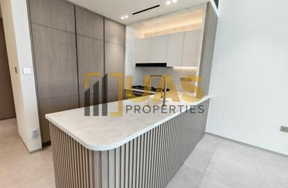 Apartment - 2 - 2 for rent in Binghatti Ivory - Dubai Healthcare City 2 - Al Jaddaf - Dubai