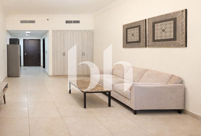 73842704 - Property Main Image