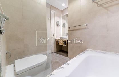 Apartment - 2 Bedrooms - 3 Bathrooms for sale in Paramount Tower Hotel  and  Residences - Business Bay - Dubai