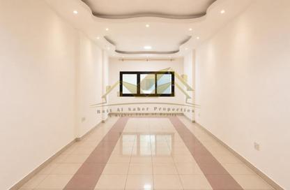 Apartment - 1 Bedroom - 2 Bathrooms for rent in Al Hudaiba - Bur Dubai - Dubai