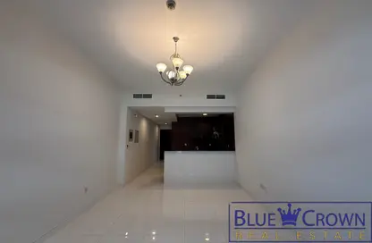 شقة - 1 حمام للايجار في الطوب - المنخول - بر دبي - دبي شقة - 1 حمام للايجار في الطوب - المنخول - بر دبي - دبي