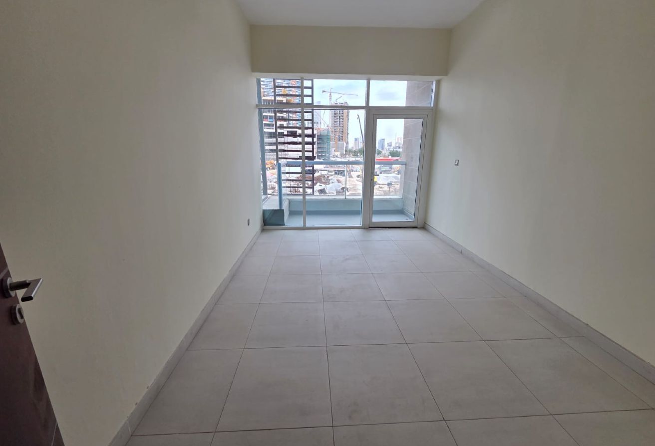 Apartment for Rent| Vacant | Prime Location | JVT