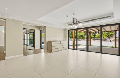 Villa - 5 - 5 for sale in Lime Tree Valley - Jumeirah Golf Estates - Dubai