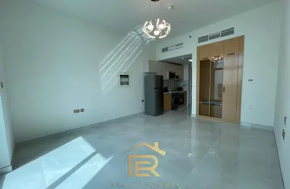 شقة - 1 حمام للايجار في سكايز من دانوب - ارجان - دبي