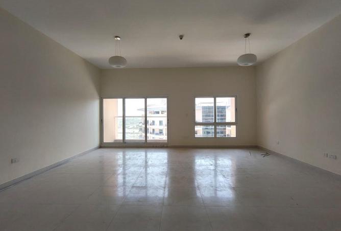 96961017 - Property Image 2