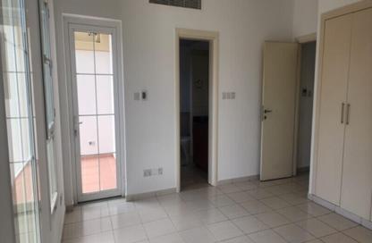 Villa - 3 Bedrooms - 3 Bathrooms for rent in Springs 1 - The Springs - Dubai Villa - 3 Bedrooms - 3 Bathrooms for rent in Springs 1 - The Springs - Dubai