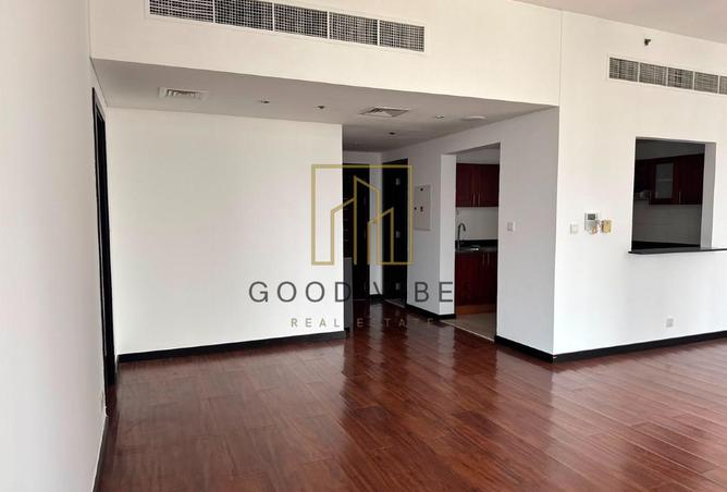 136562398 - Property Image 2