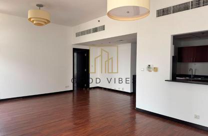 Apartment - 1 Bedroom - 1 Bathroom for rent in Green Lakes Towers 3 - Green Lakes Towers - JLT Cluster S - Jumeirah Lake Towers - Dubai