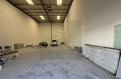 Warehouse - Studio - 1 for rent in Al Quoz Industrial Area 2 - Al Quoz Industrial Area - Al Quoz - Dubai