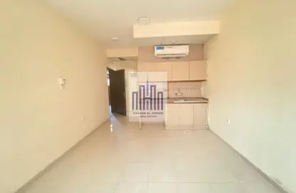Apartment - Studio - 1 Bathroom for rent in GGICO Building Moweilah - Muwaileh Commercial - Sharjah