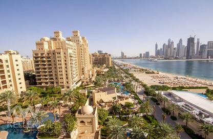 Apartment - 3 Bedrooms - 5 Bathrooms for rent in The Fairmont Palm Residence North - The Fairmont Palm Residences - Palm Jumeirah - Dubai