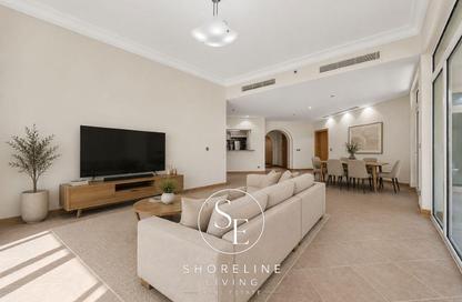 Apartment - 3 Bedrooms - 4 Bathrooms for rent in Abu Keibal - Shoreline Apartments - Palm Jumeirah - Dubai