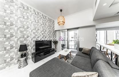 Apartment - 1 - 2 for rent in Cayan Tower - Dubai Marina - Dubai